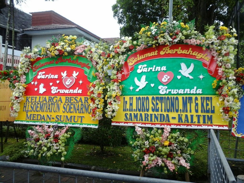  Sewa  Bunga  Papan Jogja  Wa Tlp 0812 3454 0602 Florist Jogja 